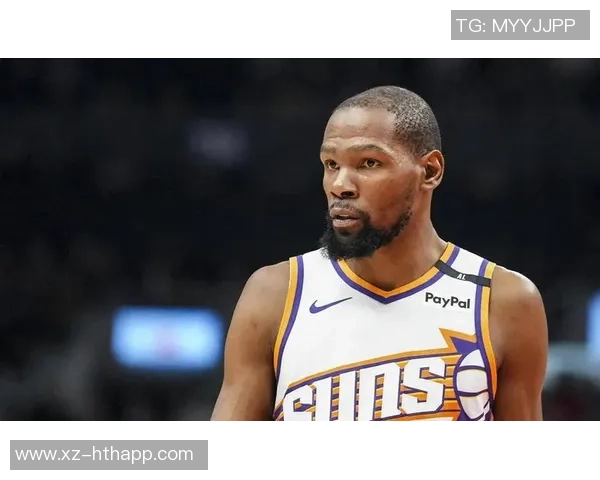 杜兰特称抢下18个前场板是取胜关键强调进攻回合的重要性 杜兰特称抢下18个前场板是取胜关键强调进攻回合的重要性